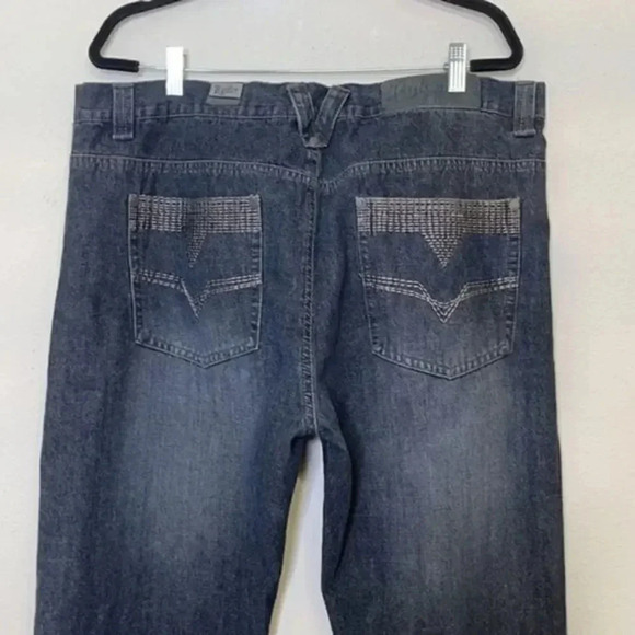 Raider jeans 40/34 and straight legs and relaxed - Picture 3 of 5